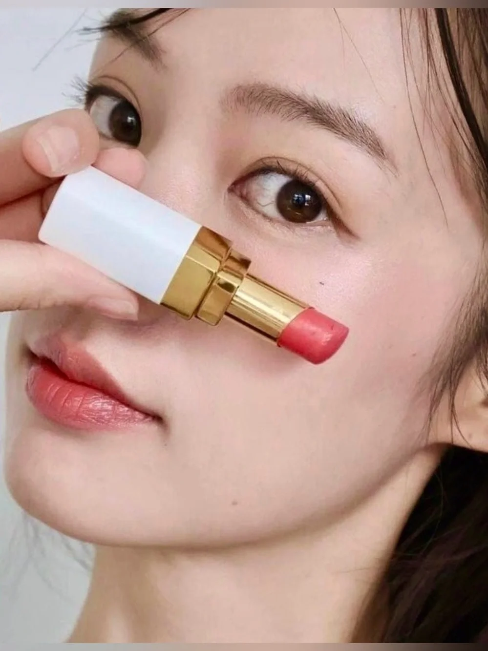 CHANEL Rouge Coco Baume Tinted Lip Balm 918 My Rose - White & Gold Tube